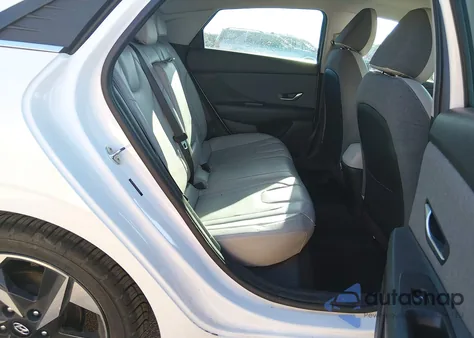 2022 Hyundai Elantra Limited z USA, uszkodzony, nr VIN 5NPLP4AG7NH073016